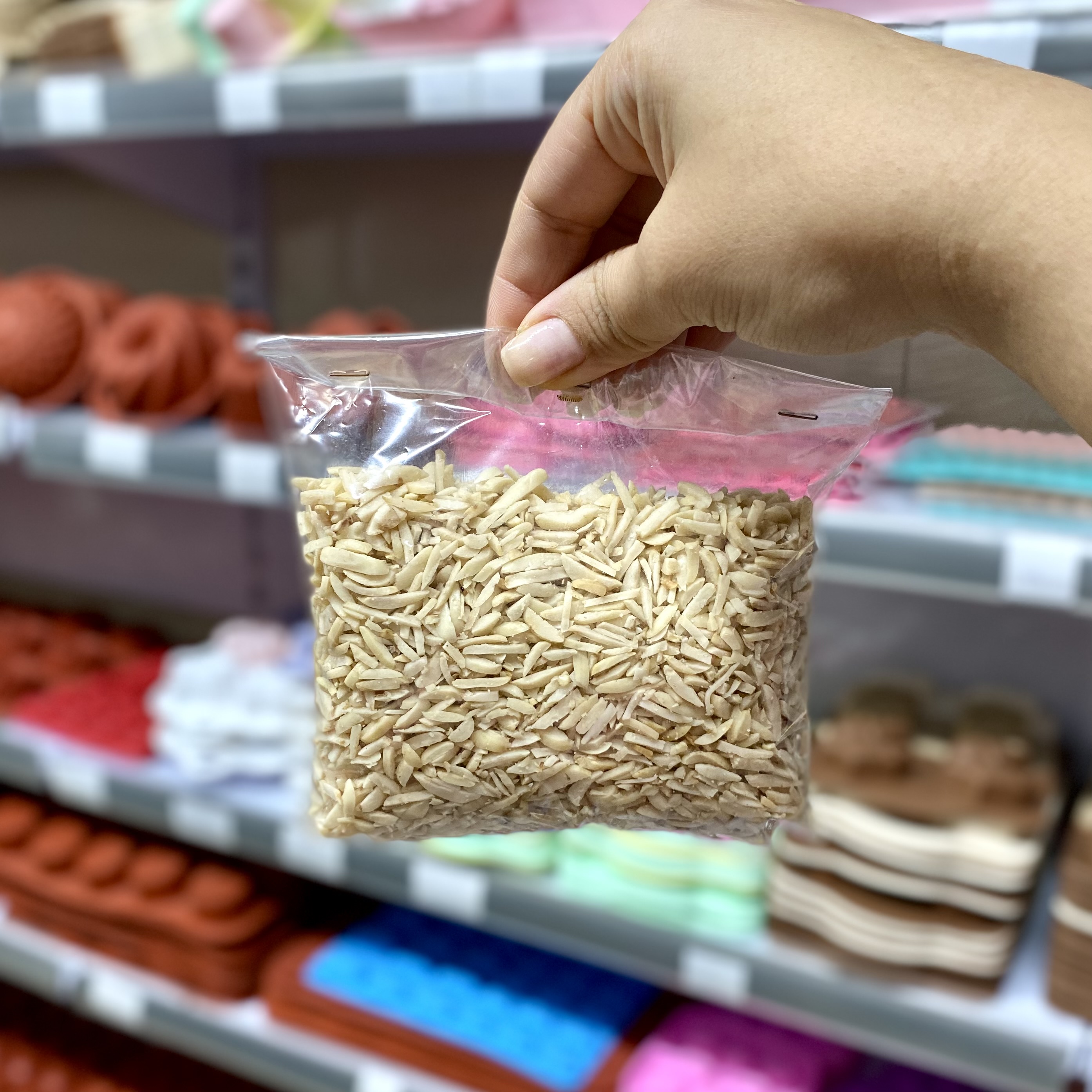 خلال بادام زمینی ریز